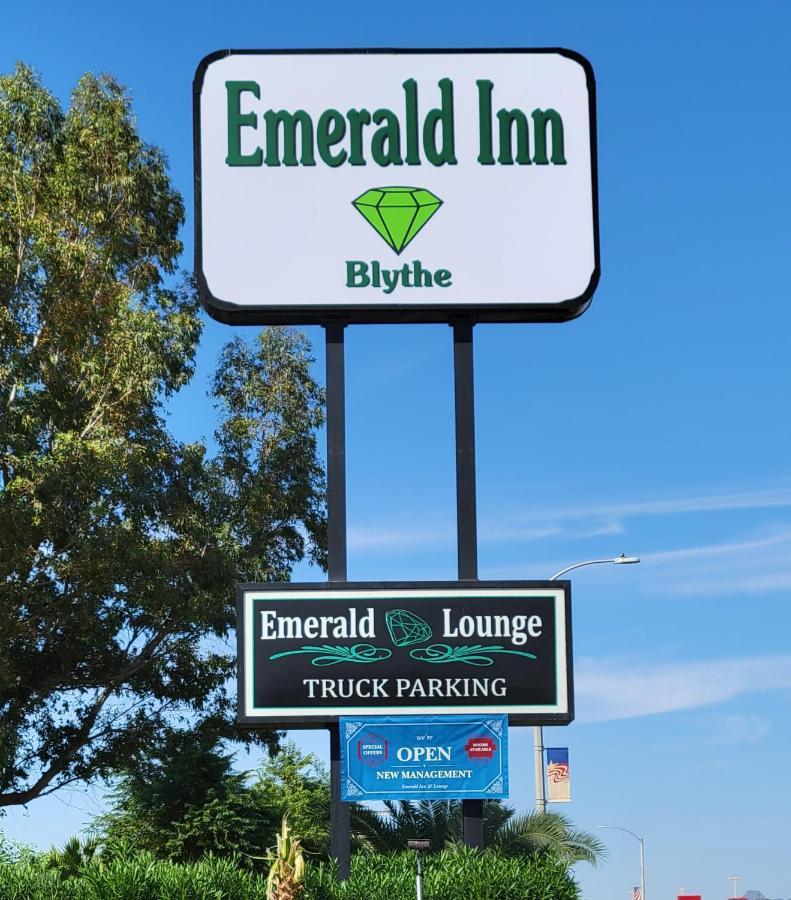 Emerald Inn & Lounge Blythe Exterior foto
